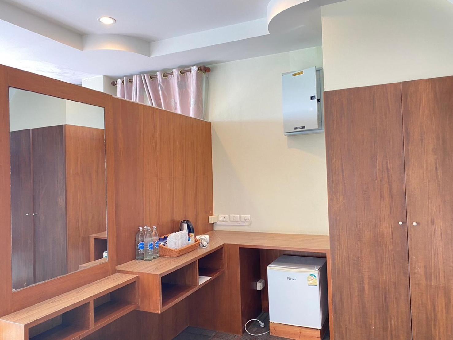 Chai Nat Chaophayathara Riverside Hotel מראה חיצוני תמונה